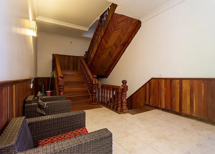 Le Tigre Villa